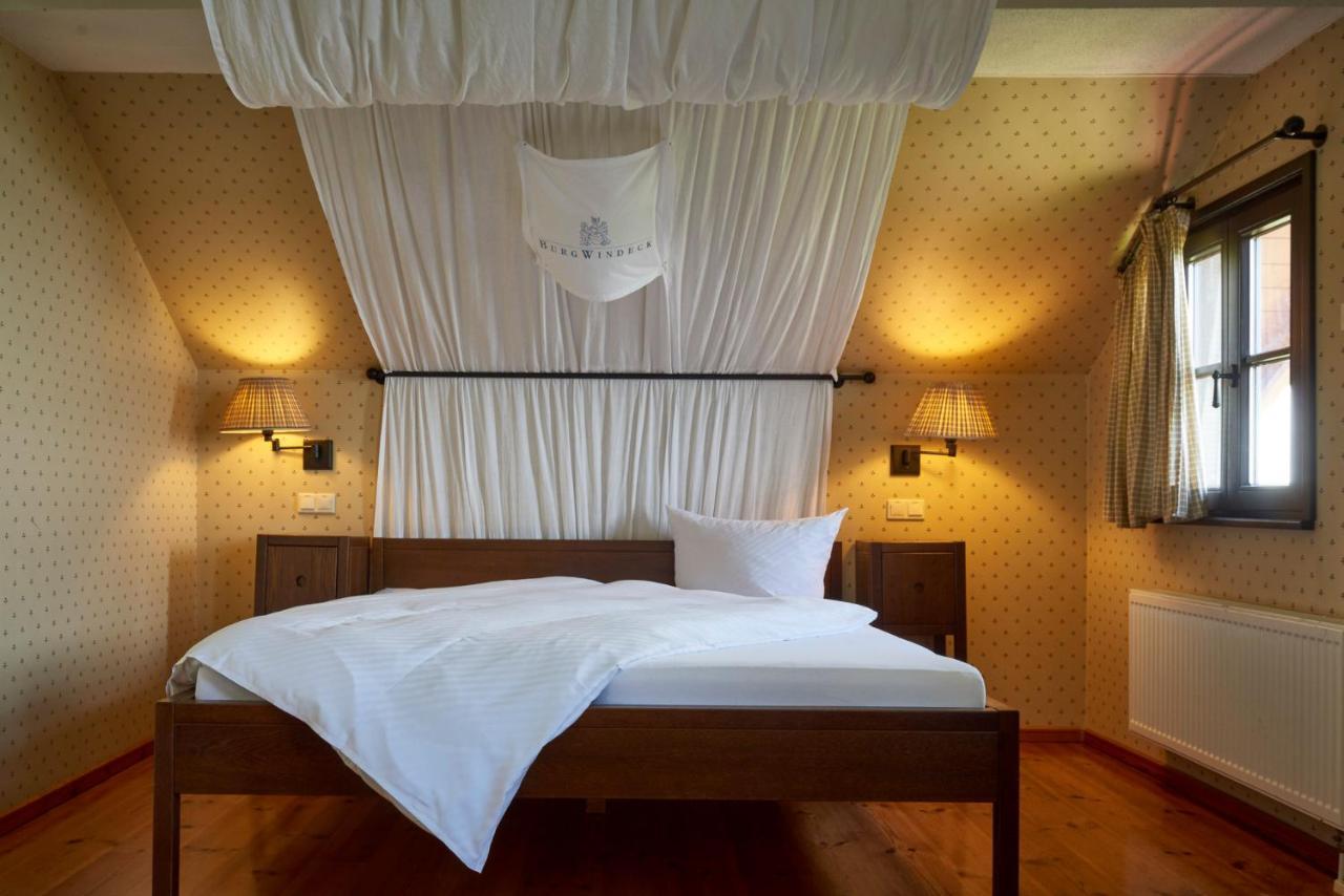 Hotel Burg Windeck ***S Bühl Habitación foto