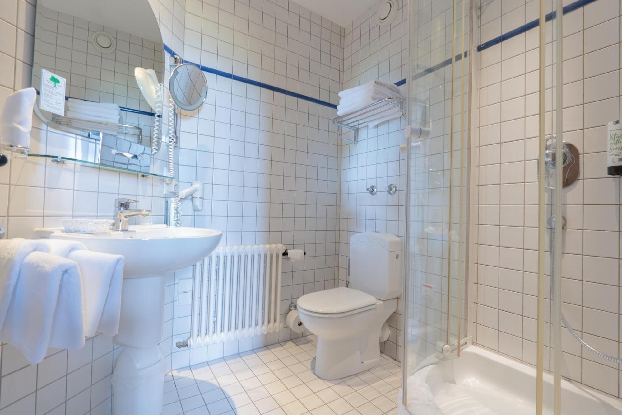Hotel Burg Windeck ***S Bühl Habitación foto